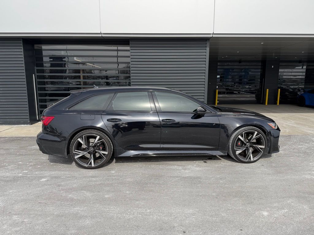 2022 Audi RS 6 4.2 Orange MA