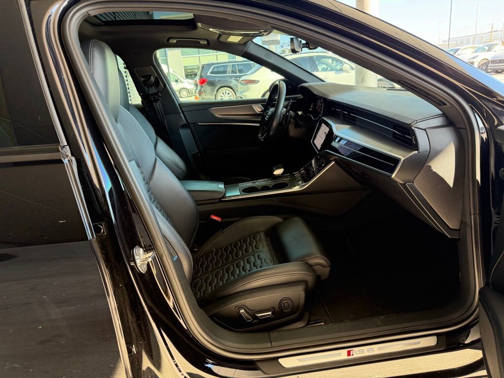 2022 Audi RS 6 4.2 Orange MA