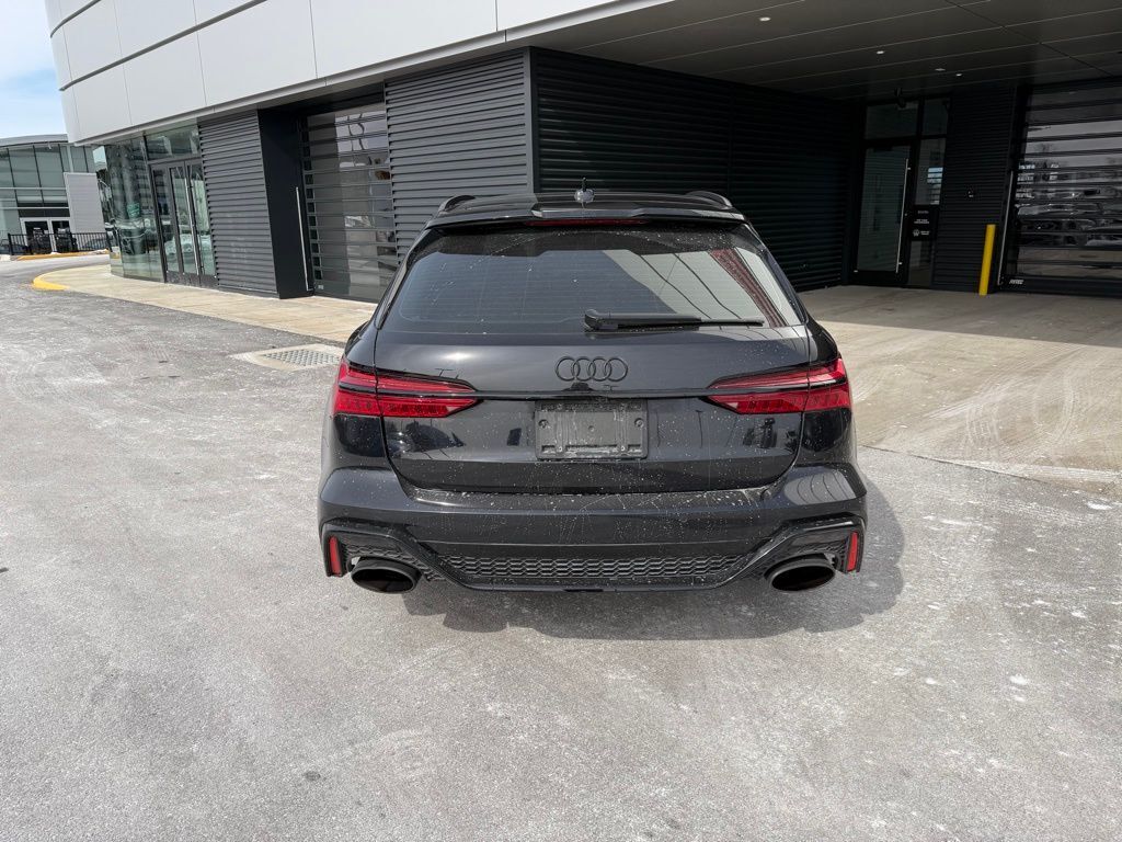 2022 Audi RS 6 4.2 Orange MA