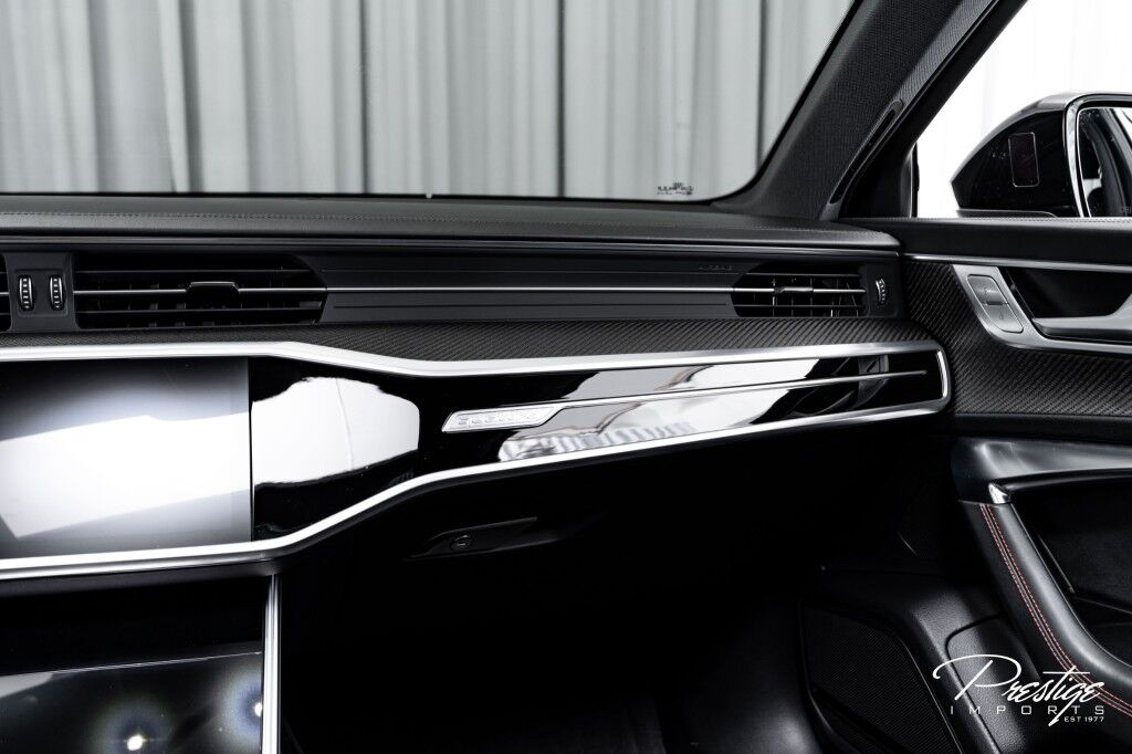 2022 Audi RS 6 Avant North Miami Beach FL