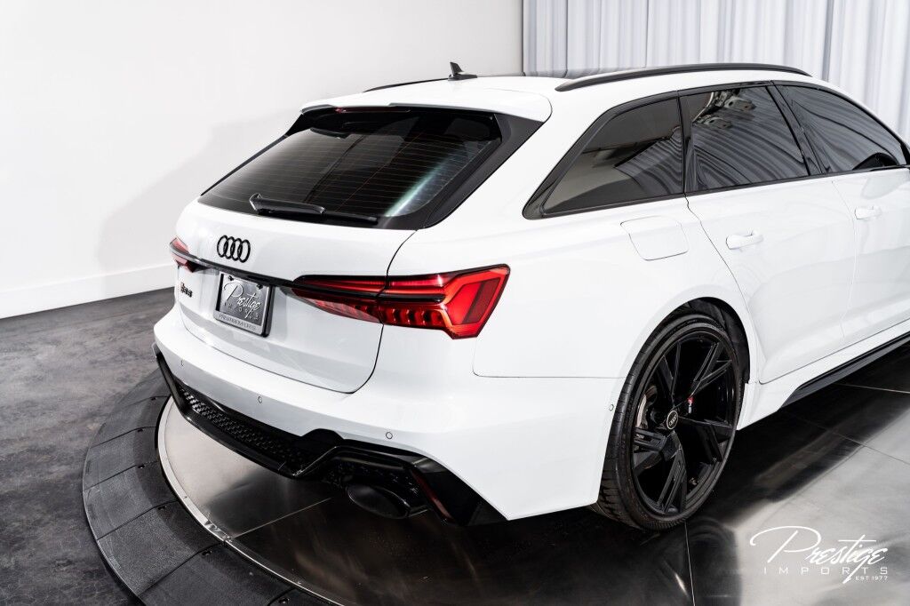 2022 Audi RS 6 Avant North Miami Beach FL