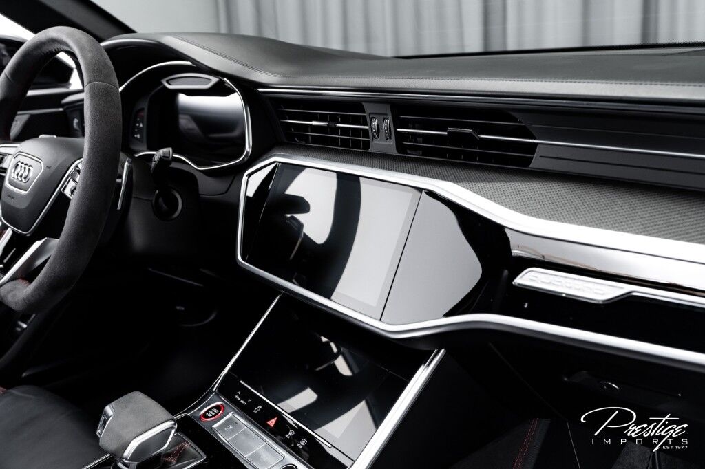 2022 Audi RS 6 Avant North Miami Beach FL