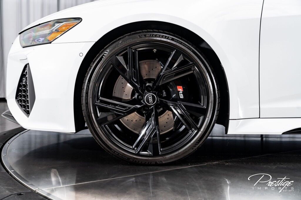 2022 Audi RS 6 Avant North Miami Beach FL