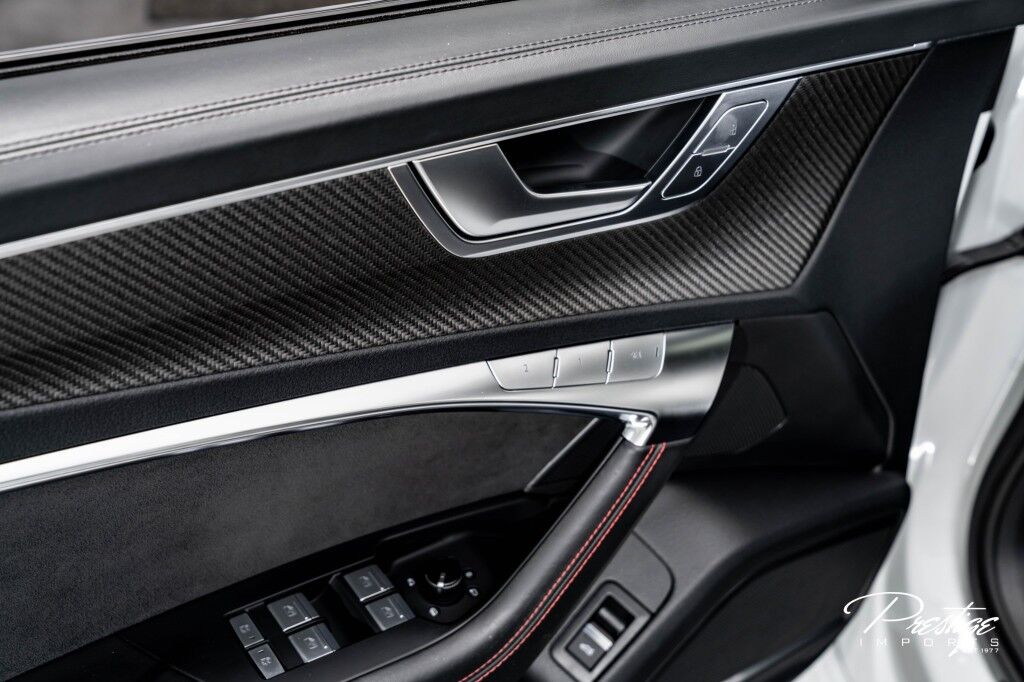 2022 Audi RS 6 Avant North Miami Beach FL