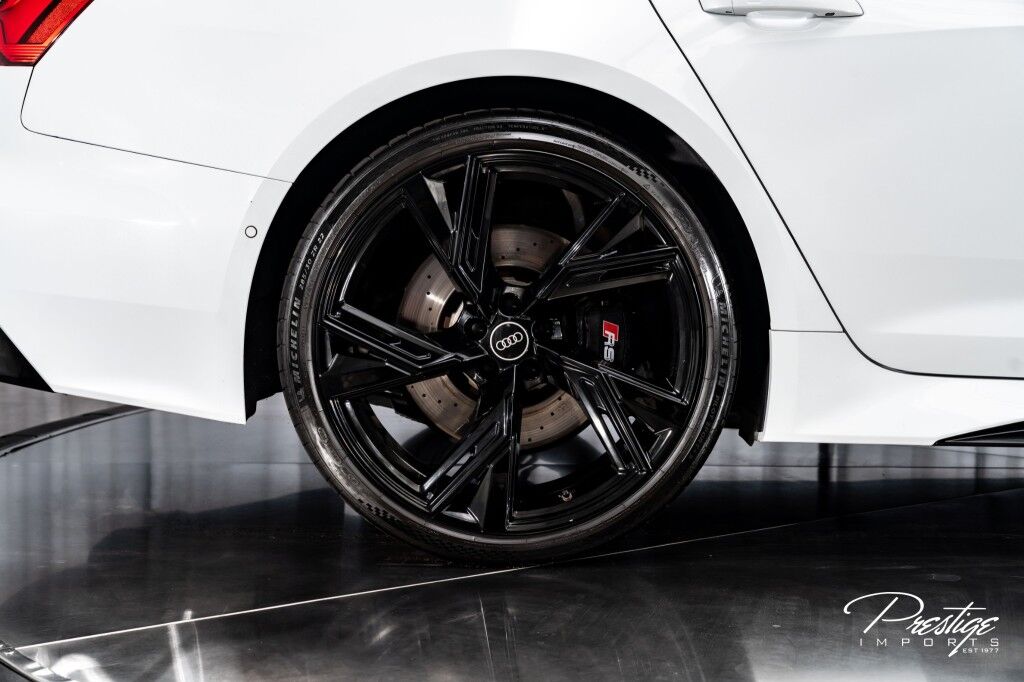 2022 Audi RS 6 Avant North Miami Beach FL