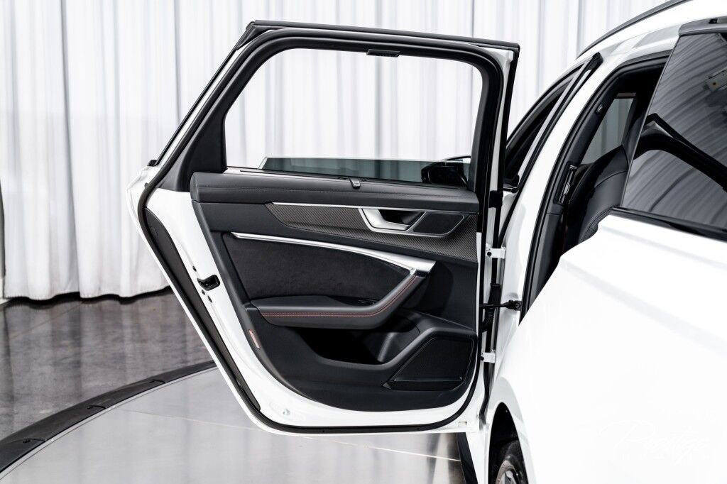 2022 Audi RS 6 Avant North Miami Beach FL