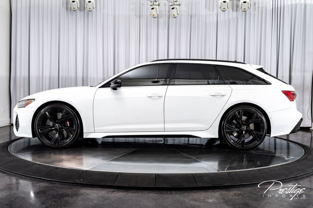 2022 Audi RS 6 Avant North Miami Beach FL