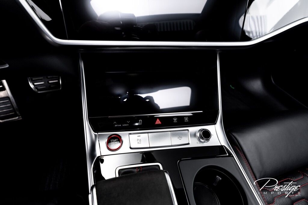 2022 Audi RS 6 Avant North Miami Beach FL