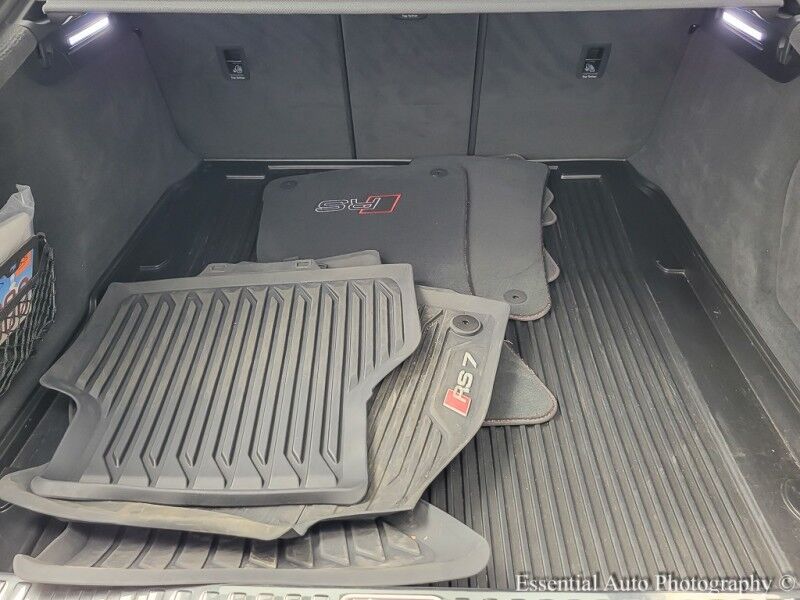 2022 Audi RS 7 Willowbrook IL