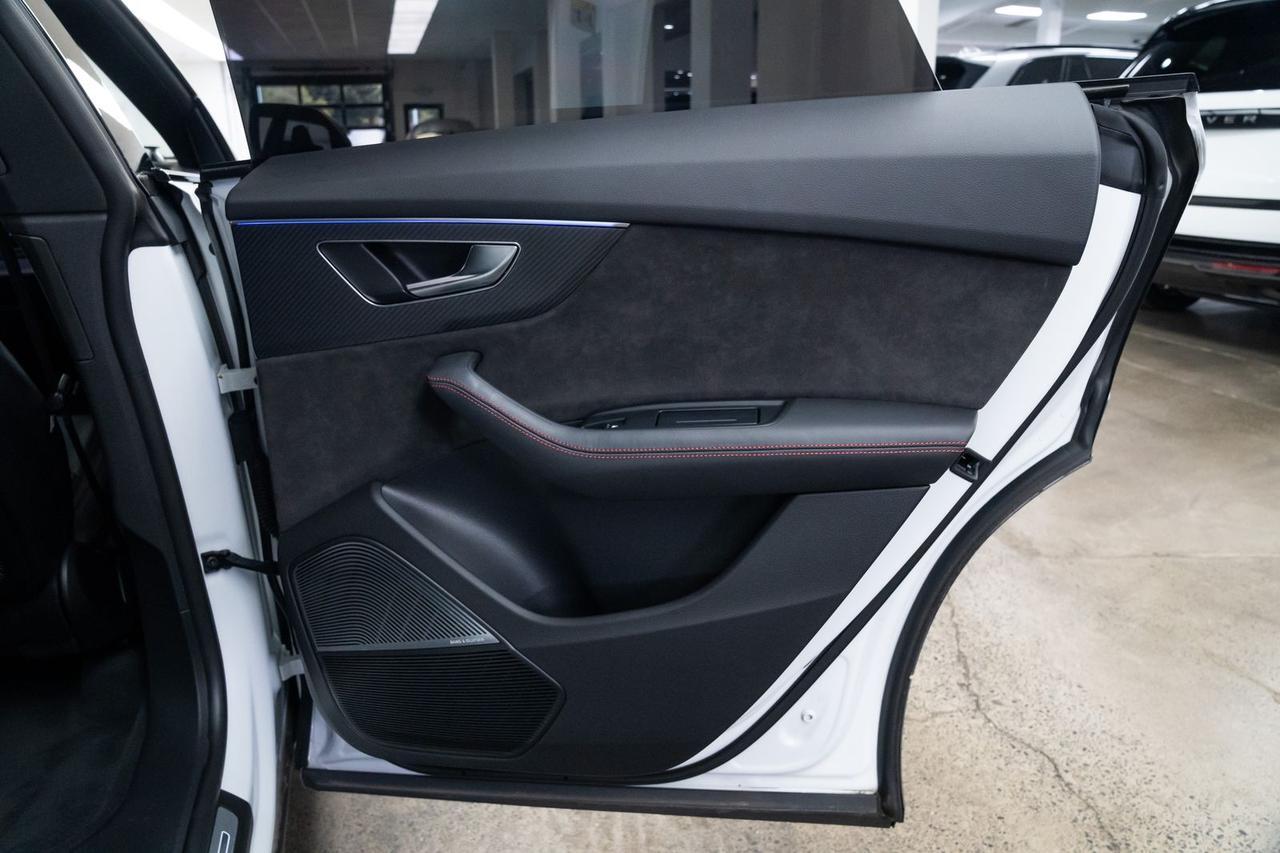 2022 Audi RS Q8 4.0T Carbon Package Black Optic Package Portland OR