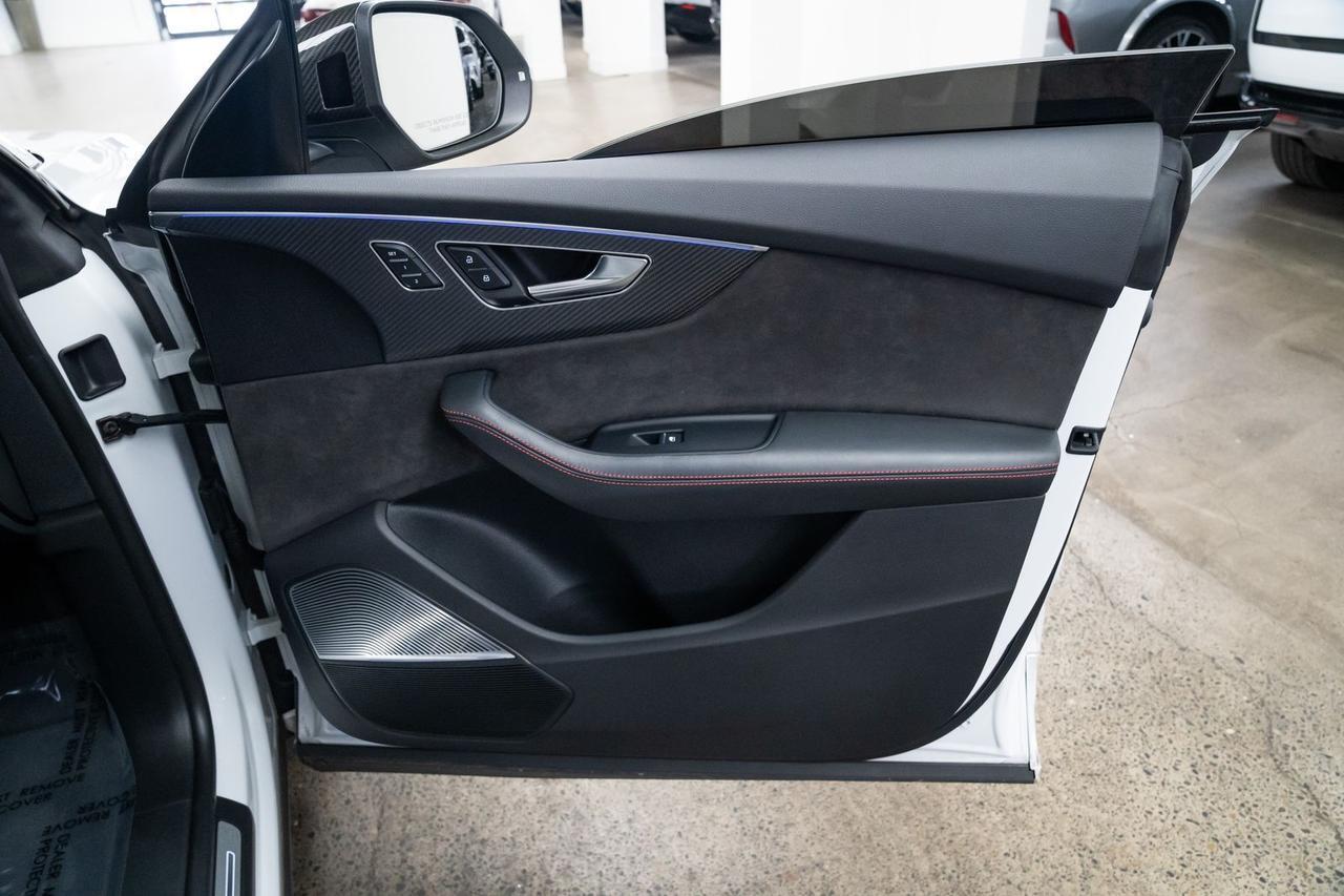 2022 Audi RS Q8 4.0T Carbon Package Black Optic Package Portland OR