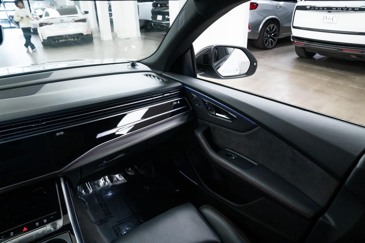 2022 Audi RS Q8 4.0T Carbon Package Black Optic Package Portland OR