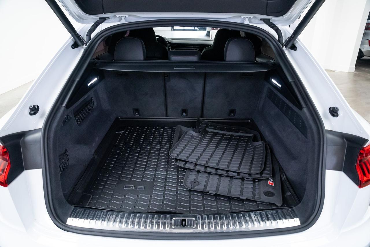 2022 Audi RS Q8 4.0T Carbon Package Black Optic Package Portland OR