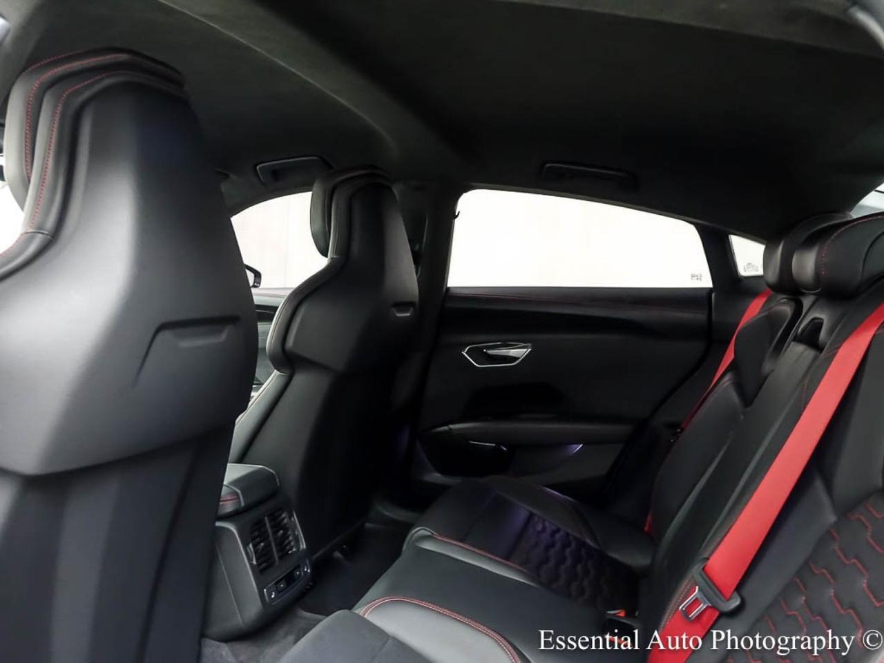 2022 Audi RS e-tron GT Willowbrook IL