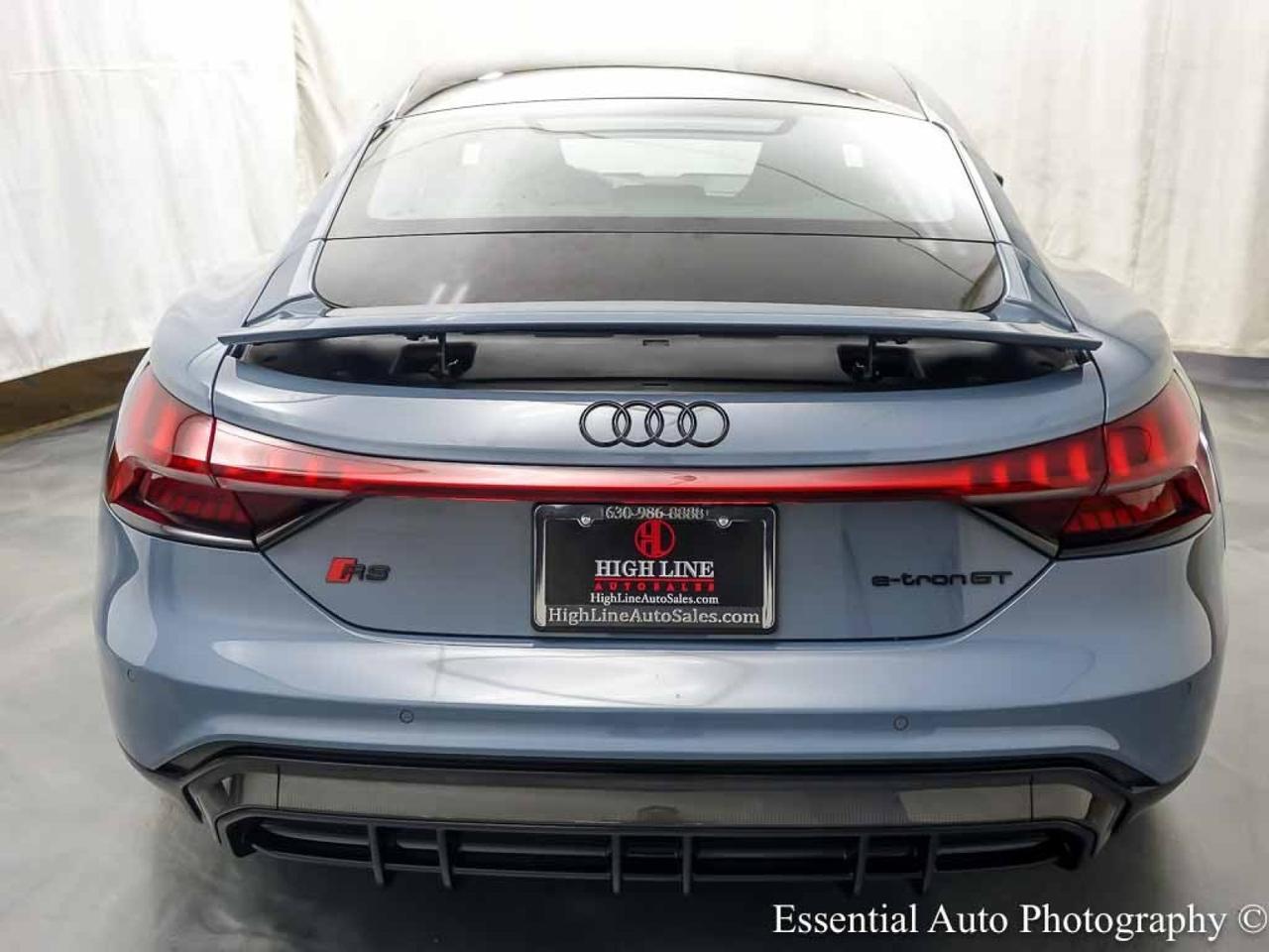 2022 Audi RS e-tron GT Willowbrook IL