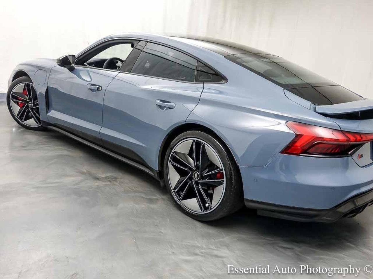 2022 Audi RS e-tron GT Willowbrook IL
