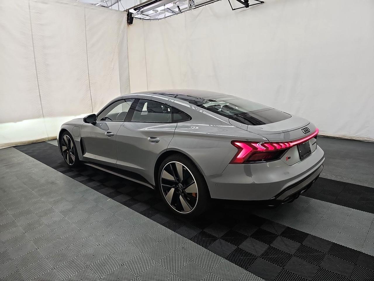 2022 Audi RS e-tron GT Audi Exclusive Color Carbon Performance Package quattro Portland OR