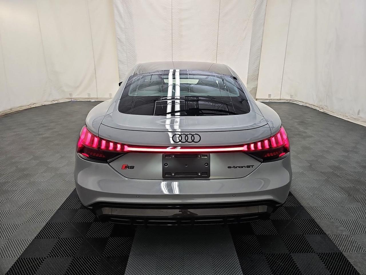 2022 Audi RS e-tron GT Audi Exclusive Color Carbon Performance Package quattro Portland OR