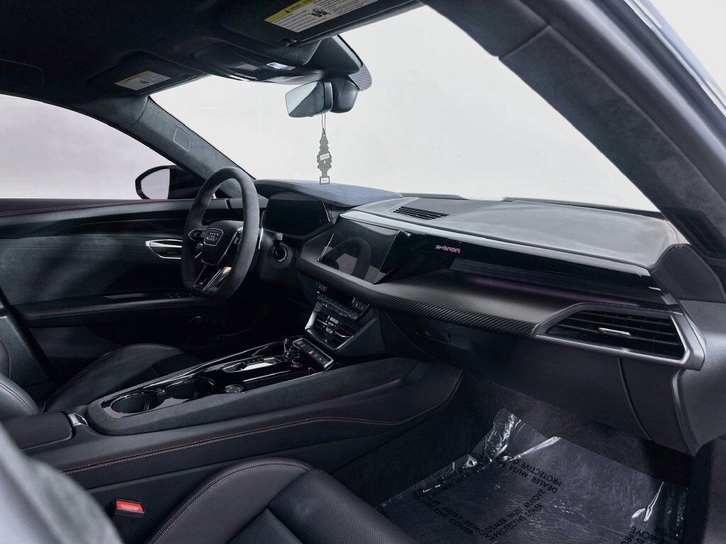 2022 Audi RS e-tron GT Base Willowbrook IL