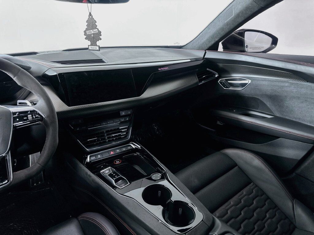 2022 Audi RS e-tron GT Base Willowbrook IL