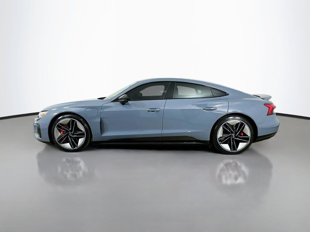 2022 Audi RS e-tron GT Base Willowbrook IL