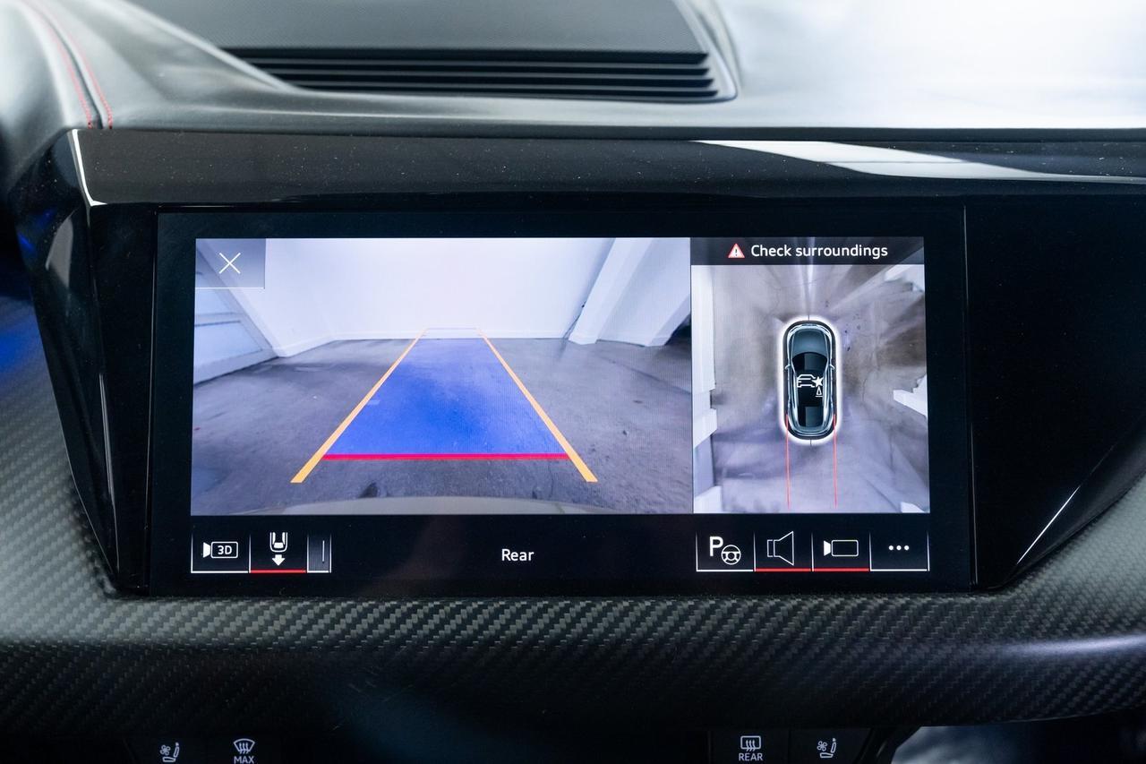 2022 Audi RS e-tron GT Base quattro 1 Owner Year One Package Carbon Ceramic Br Portland OR