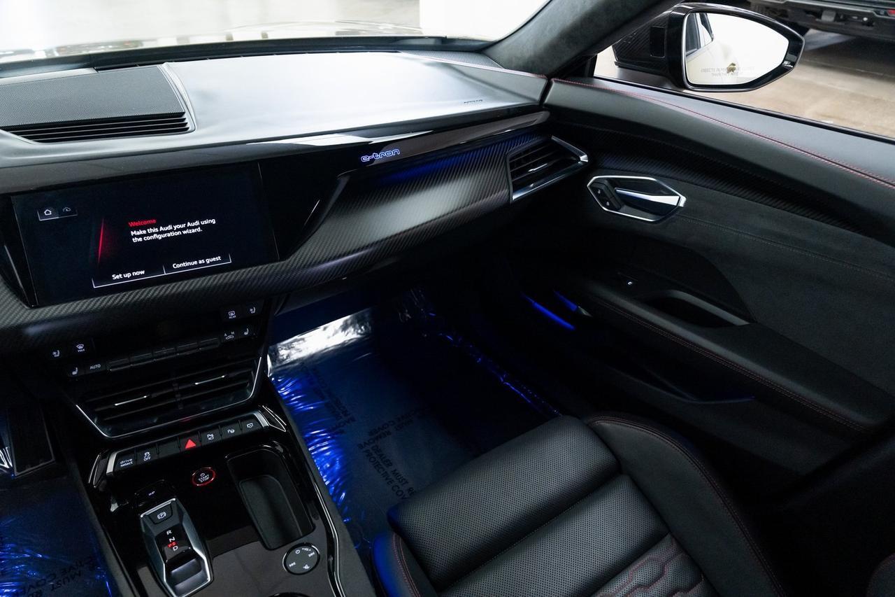 2022 Audi RS e-tron GT Base quattro 1 Owner Year One Package Carbon Ceramic Br Portland OR