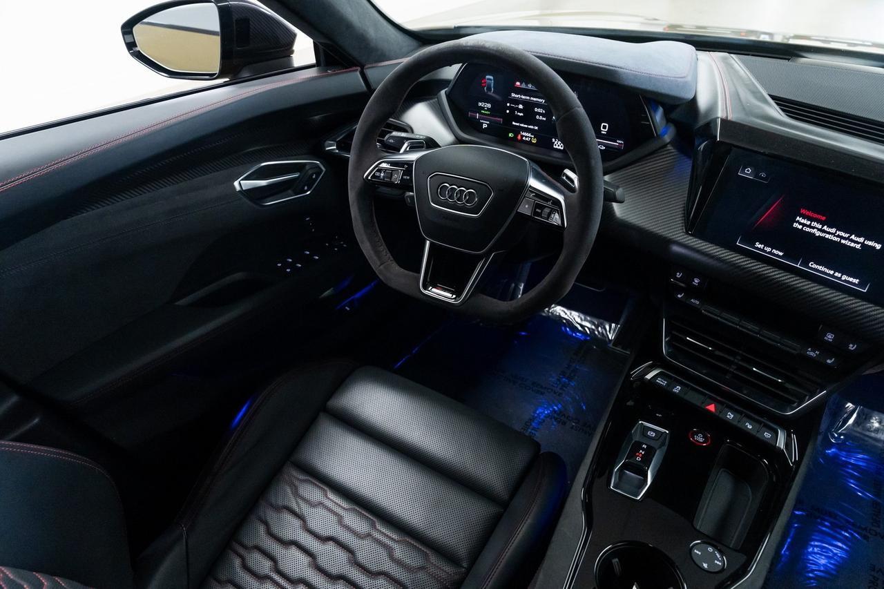 2022 Audi RS e-tron GT Base quattro 1 Owner Year One Package Carbon Ceramic Br Portland OR