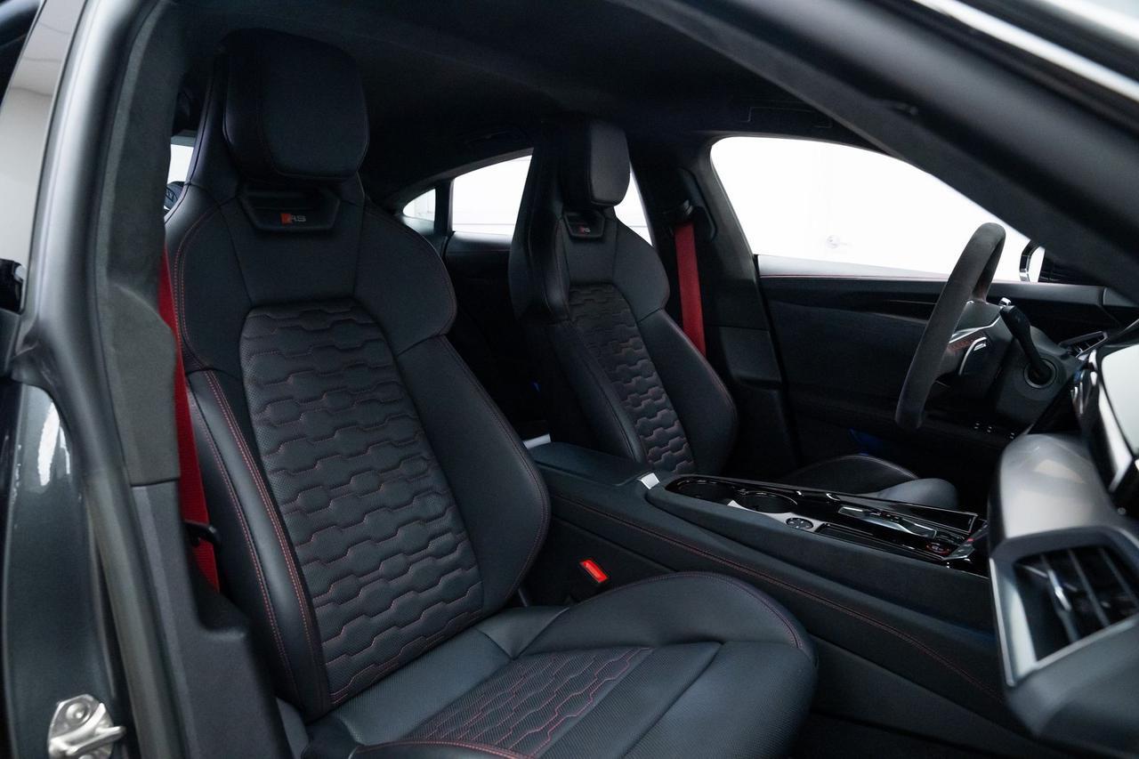 2022 Audi RS e-tron GT Year One Package Carbon Ceramic Brakes Portland OR