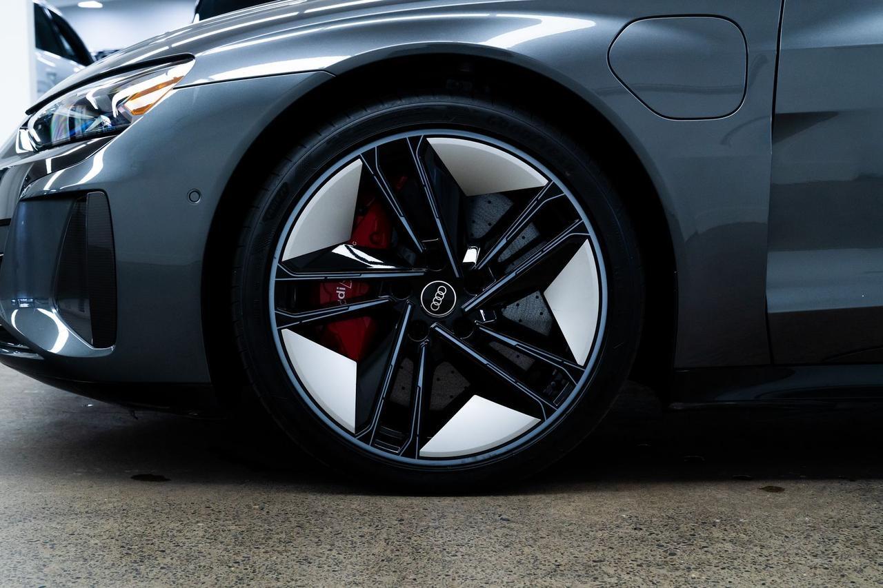 2022 Audi RS e-tron GT Year One Package Carbon Ceramic Brakes Portland OR