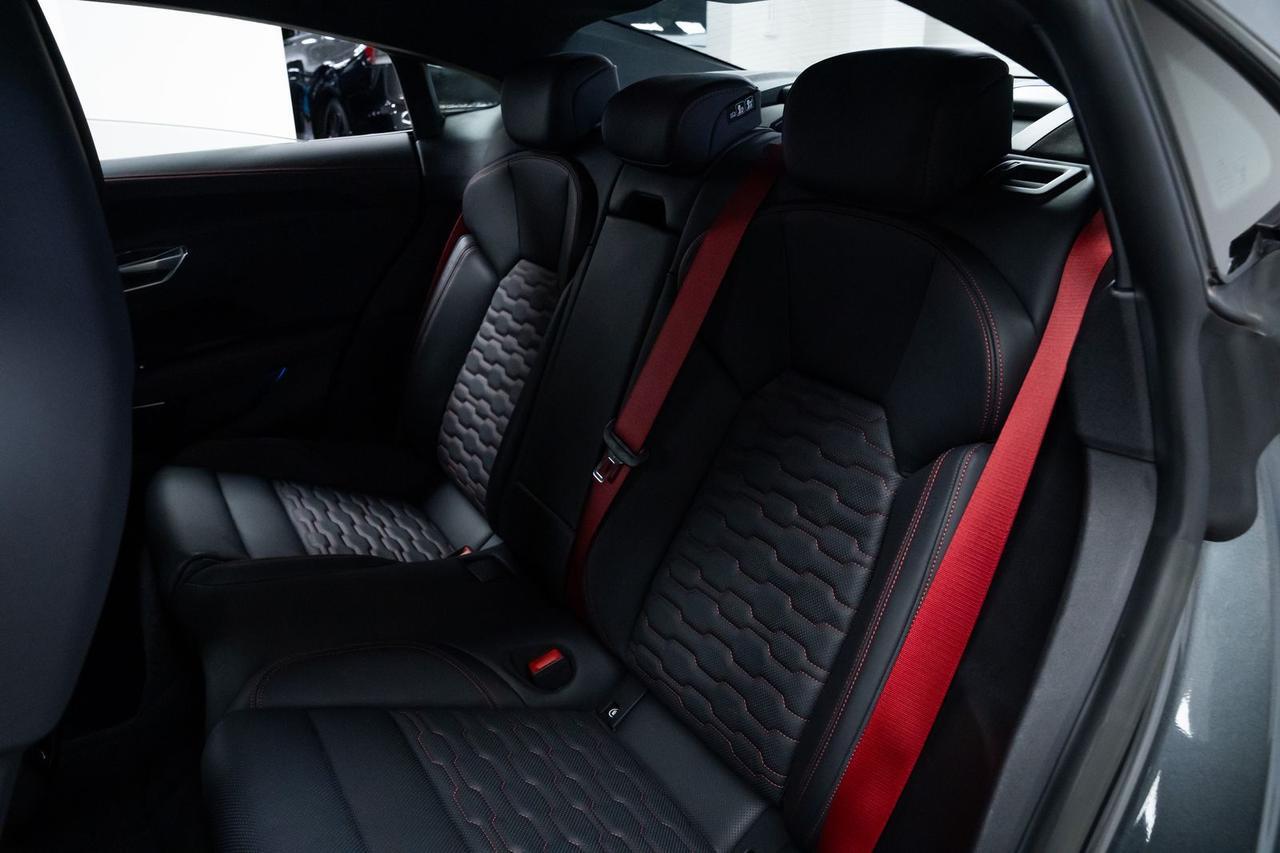 2022 Audi RS e-tron GT Year One Package Carbon Ceramic Brakes Portland OR