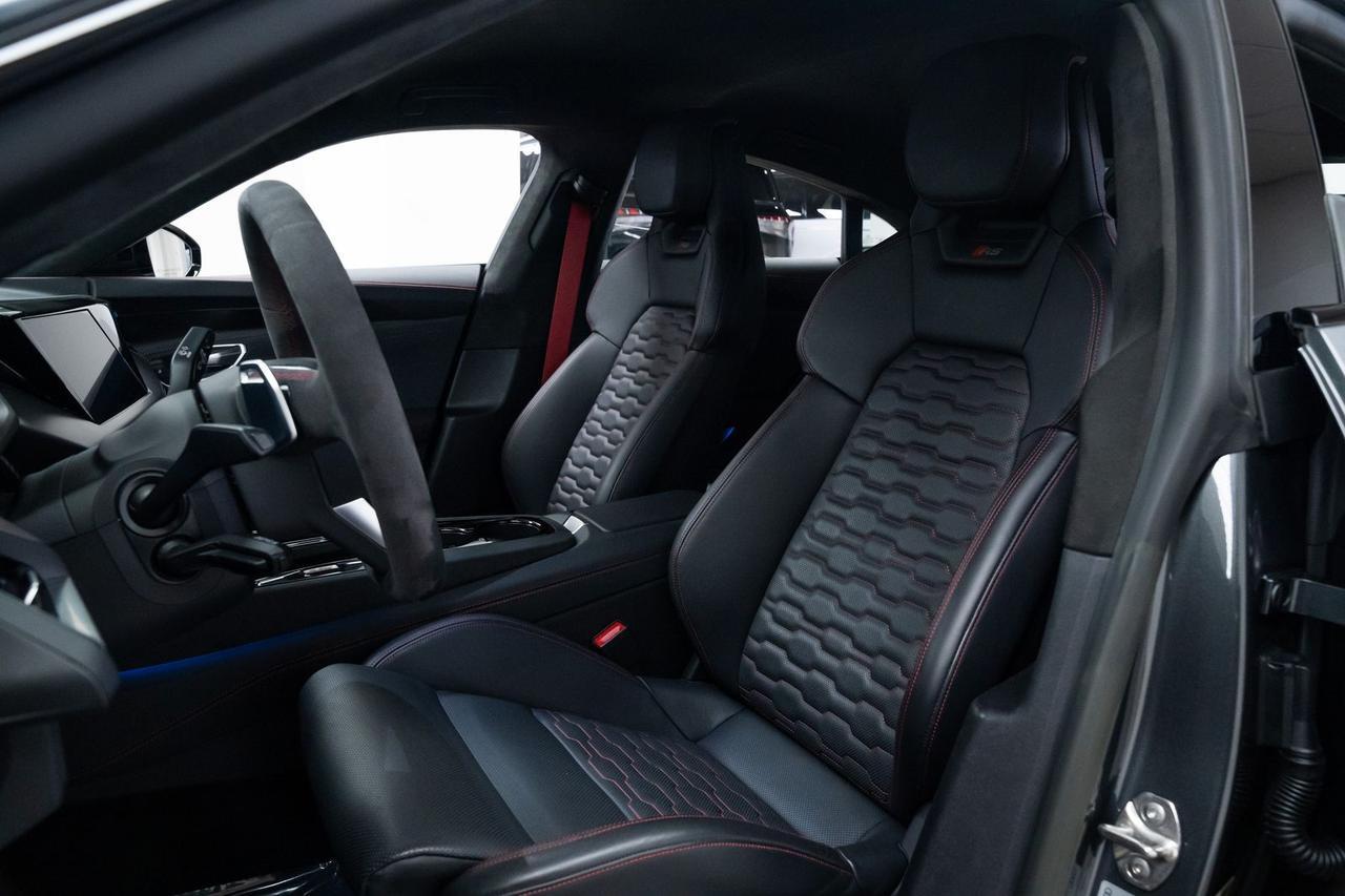 2022 Audi RS e-tron GT Year One Package Carbon Ceramic Brakes Portland OR