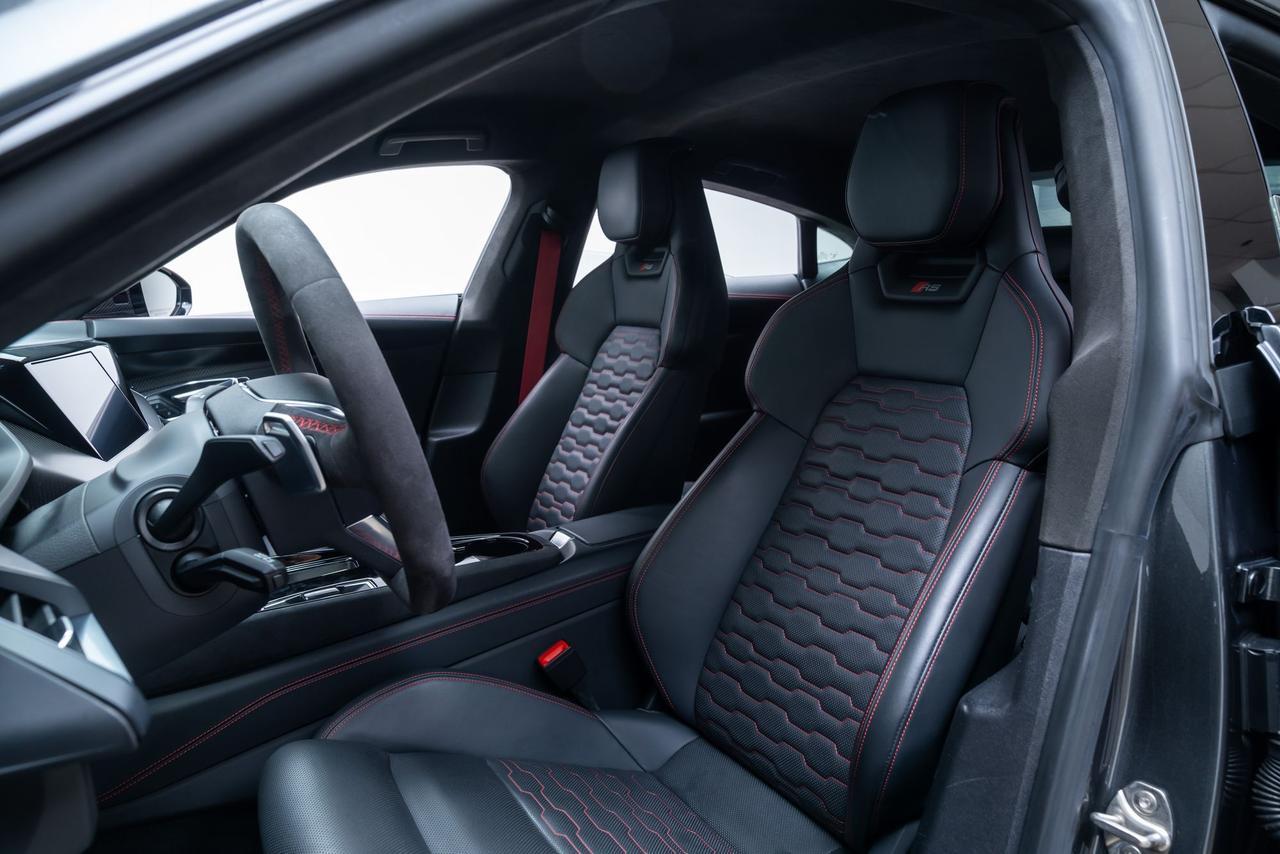 2022 Audi RS e-tron GT Year One Package Carbon Ceramic Brakes Portland OR
