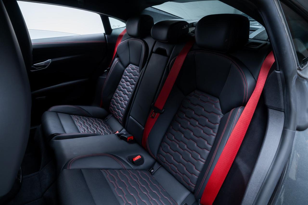 2022 Audi RS e-tron GT Year One Package Carbon Ceramic Brakes Portland OR
