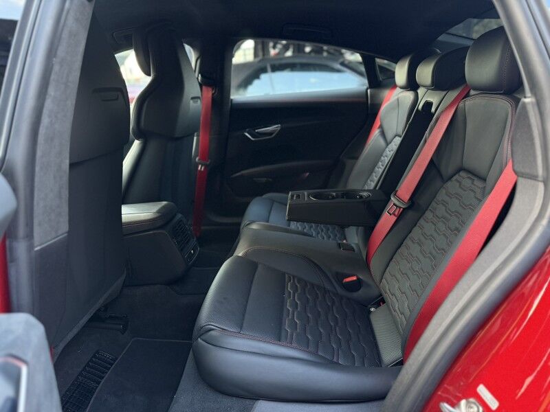 2022 Audi RS e-tron GT quattro AWD Arlington VA