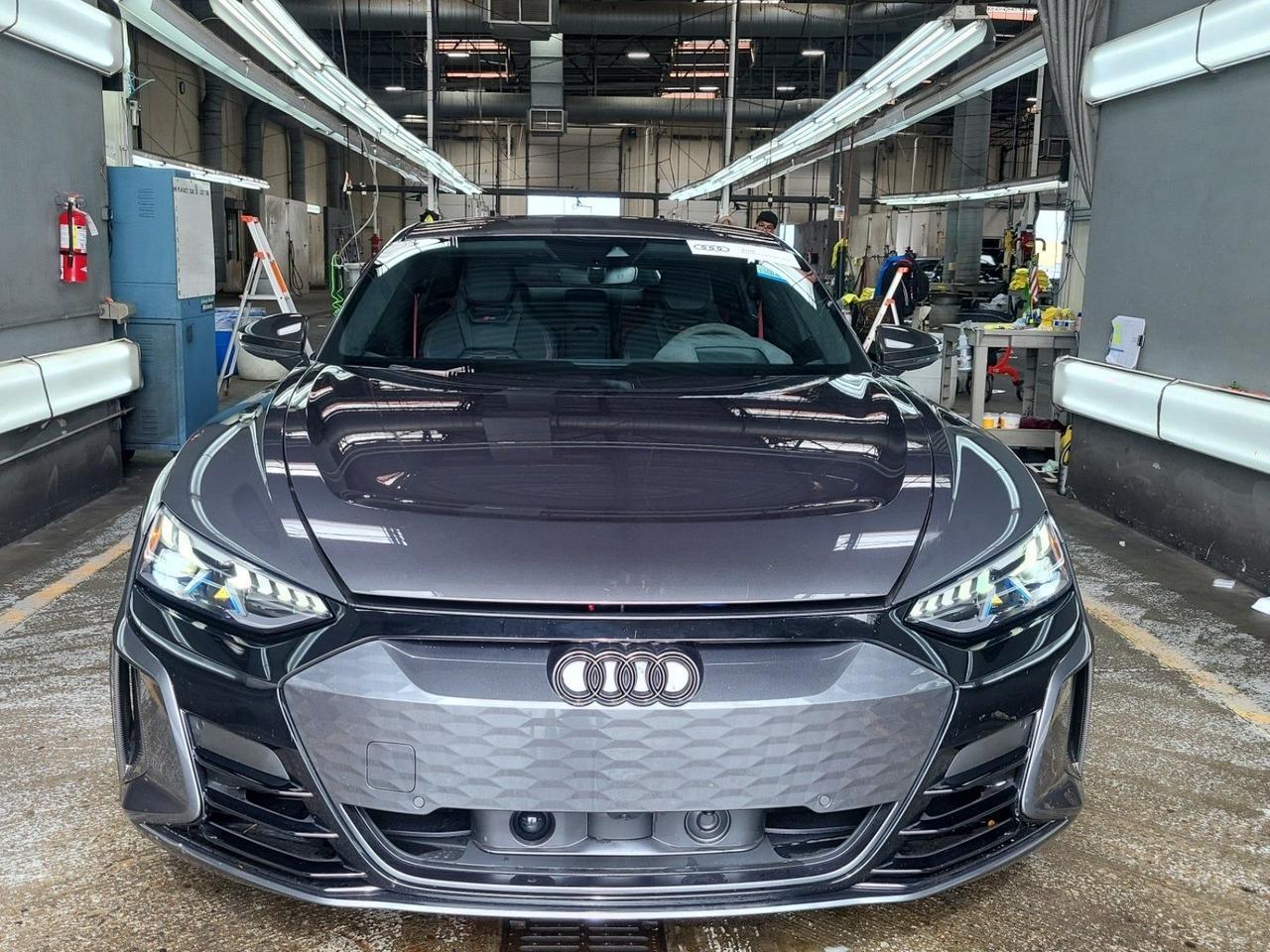 2022 Audi RS e-tron GT quattro Year One Package Carbon Ceramic Brakes Portland OR