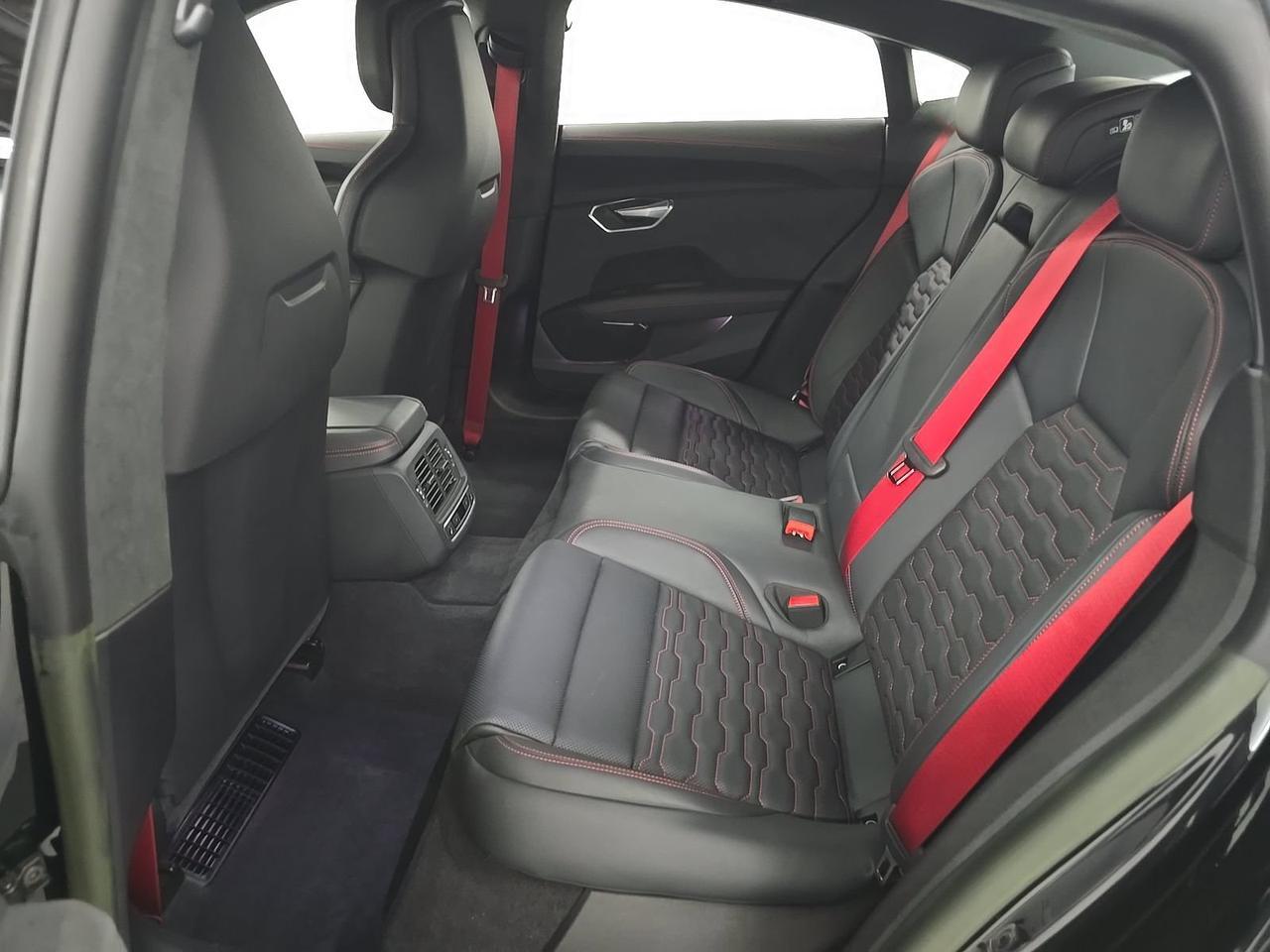 2022 Audi RS e-tron GT quattro Year One Package / Ceramic Brakes Portland OR
