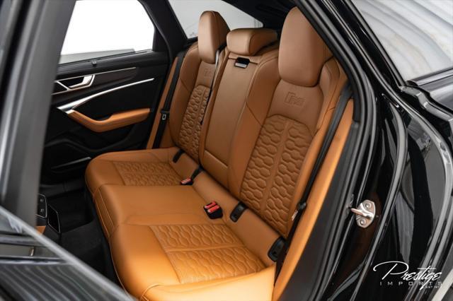 2022 Audi Rs 6 Avant 4.0 TFSI quattro North Miami Beach FL
