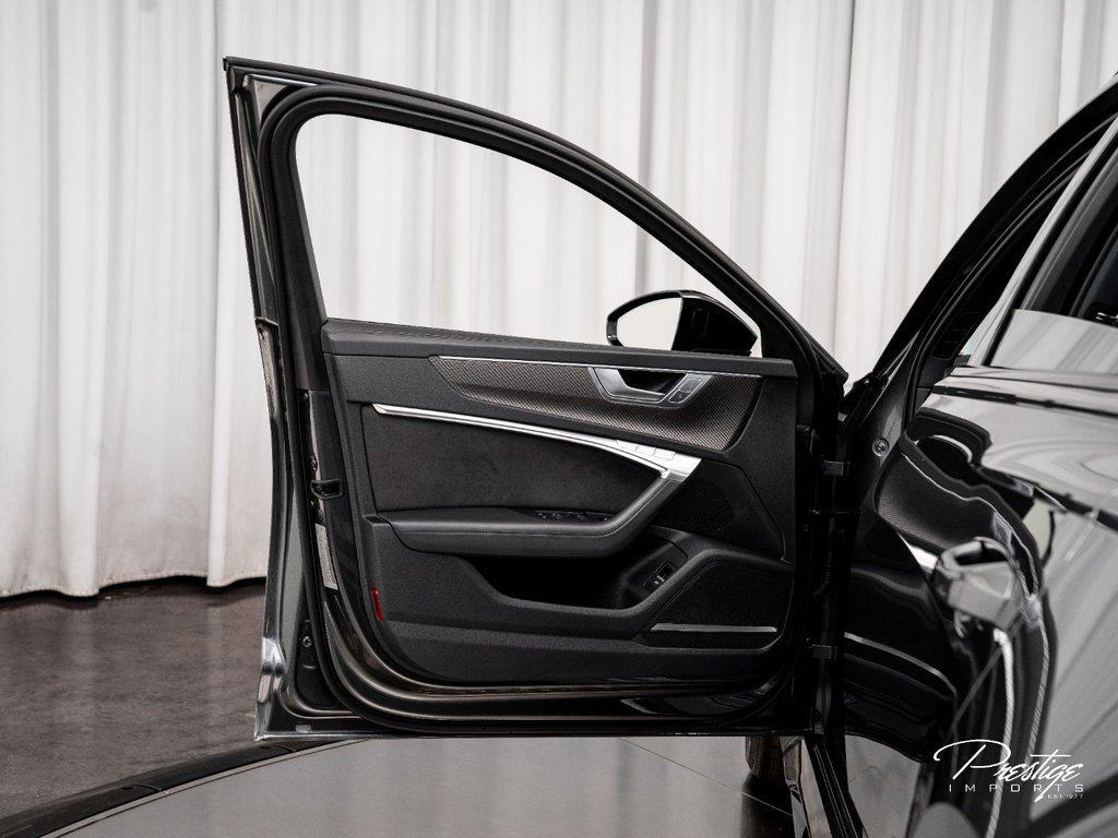 2022 Audi Rs 6 Avant 4.0 TFSI quattro North Miami Beach FL