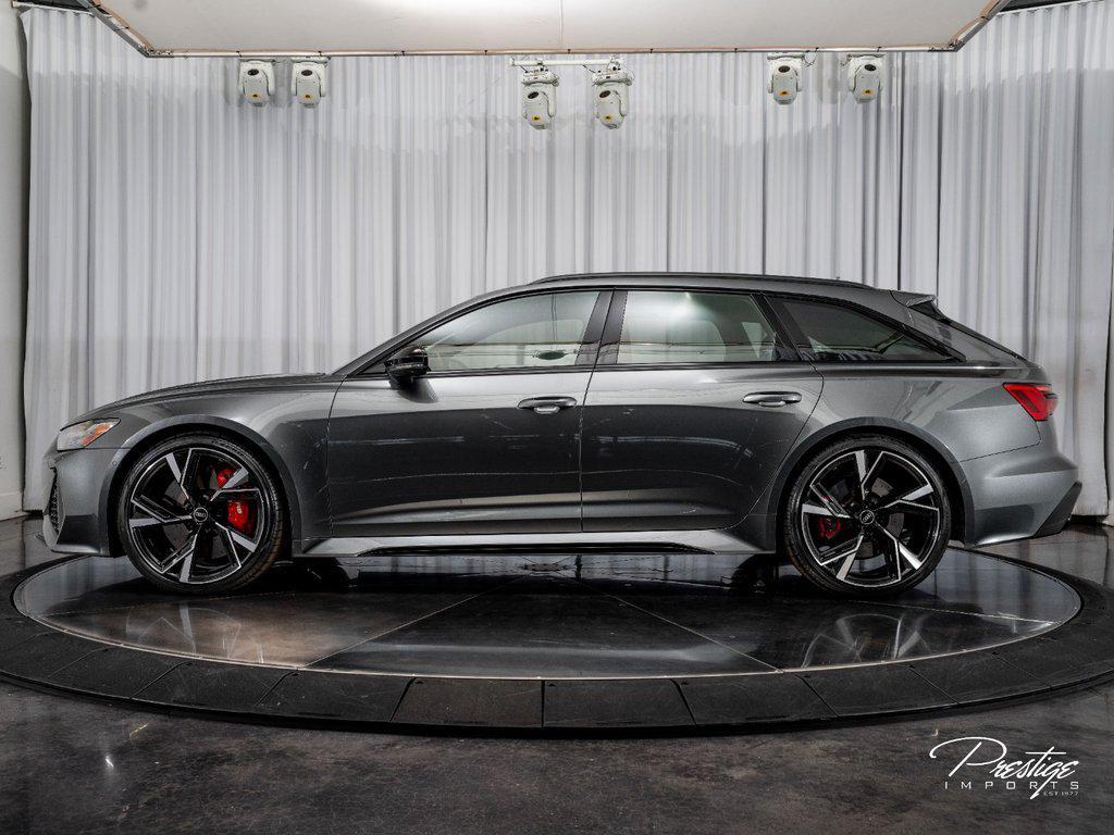 2022 Audi Rs 6 Avant 4.0 TFSI quattro North Miami Beach FL