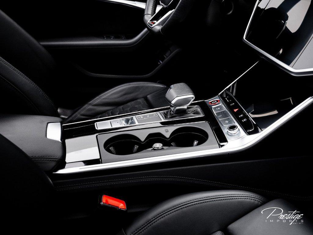 2022 Audi Rs 6 Avant 4.0 TFSI quattro North Miami Beach FL