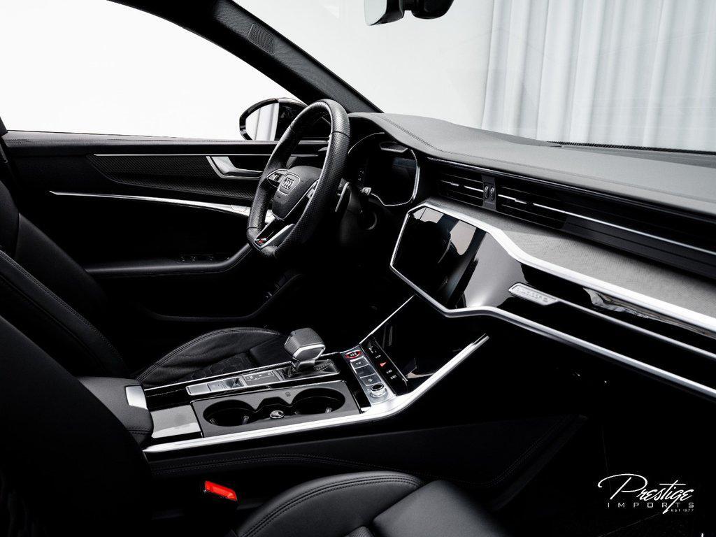 2022 Audi Rs 6 Avant 4.0 TFSI quattro North Miami Beach FL