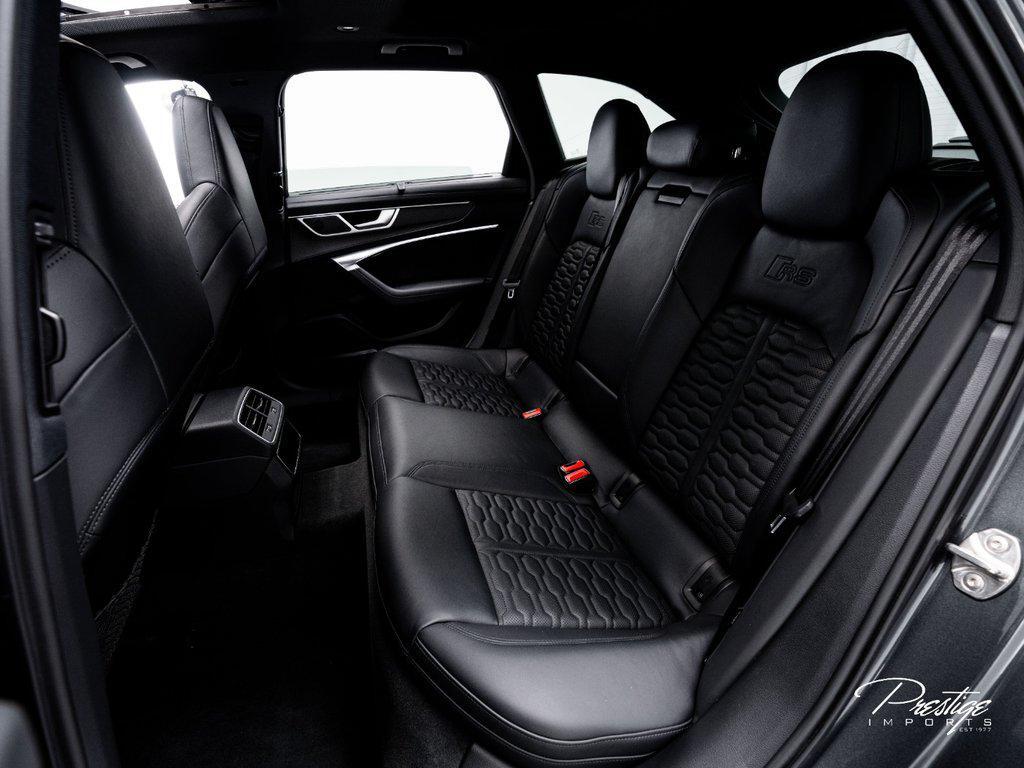 2022 Audi Rs 6 Avant 4.0 TFSI quattro North Miami Beach FL