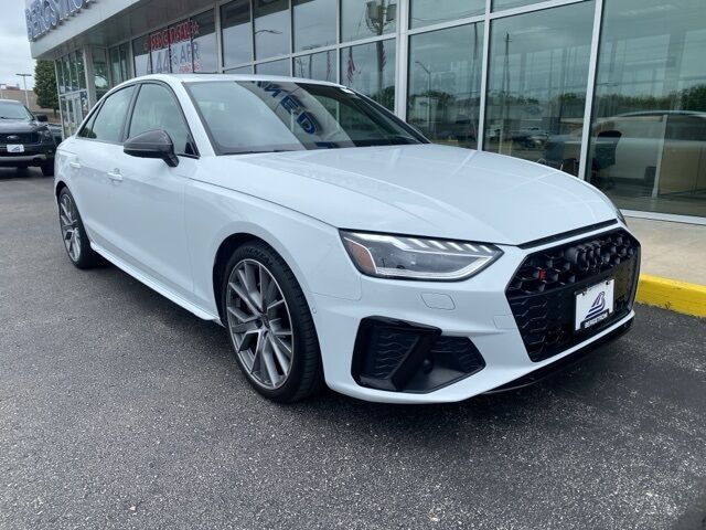 2022 Audi S4 3.0T Prestige Green Bay WI