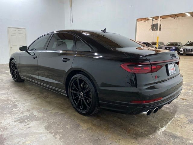 2022 Audi S8 4.0T quattro