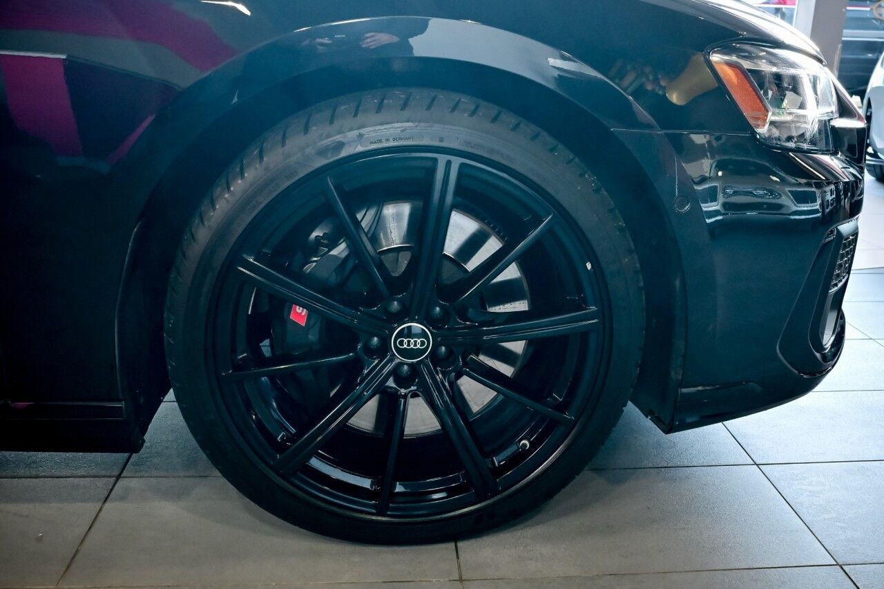 2022 Audi S8 Rear Seat Comfort Pkg, Executive and Comfort Plus Pkg Springfield NJ