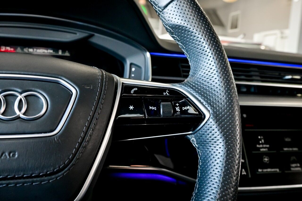 2022 Audi S8 Rear Seat Comfort Pkg, Executive and Comfort Plus Pkg Springfield NJ