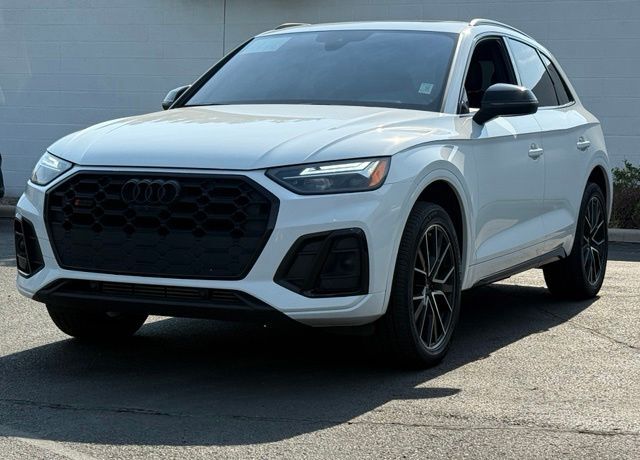2022 Audi SQ5