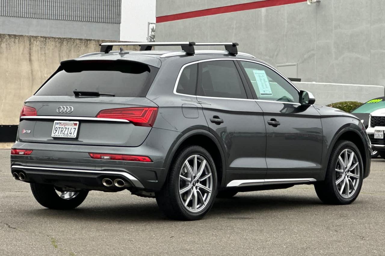 2022 Audi SQ5 Premium Plus