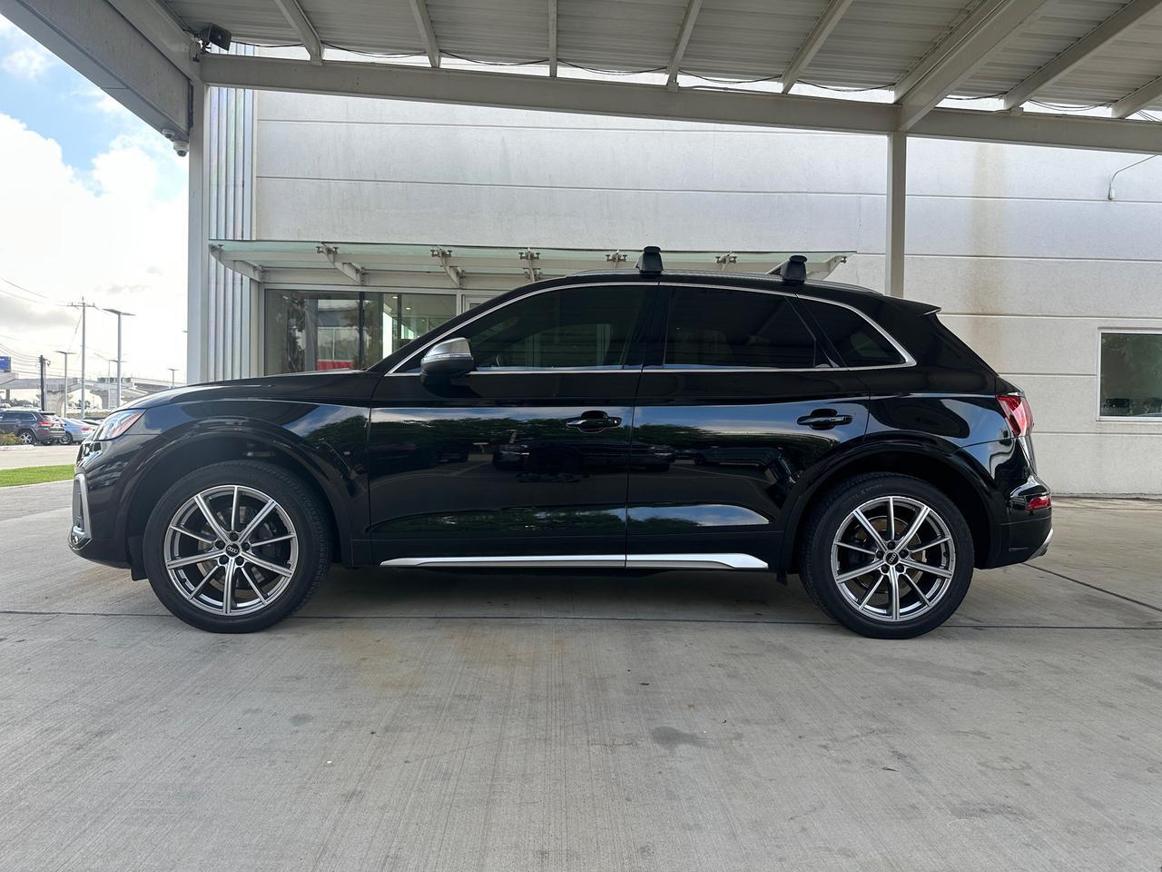 2022 Audi SQ5 Premium Plus